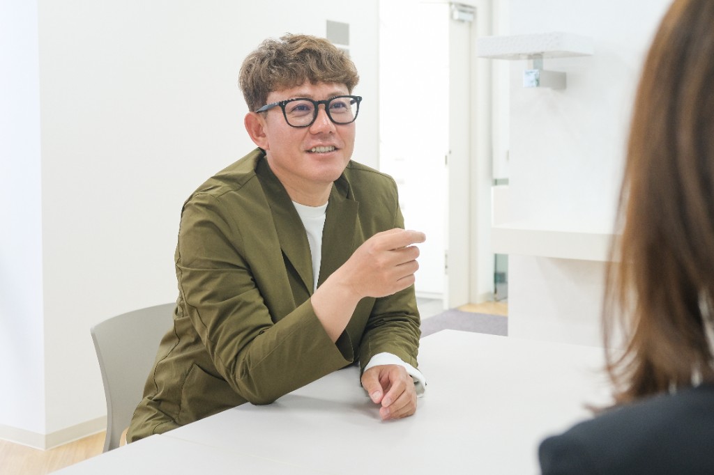 株式会社ウィライズ 代表取締役 目良 孝一 氏 インタビュー写真